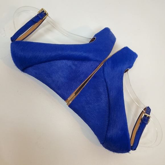 Ann Taylor fur wedge platform heels - Picture 6 of 8